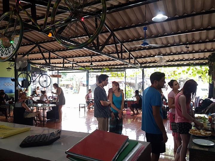 Army Barracks Guesthouse Vang Vieng Luaran gambar