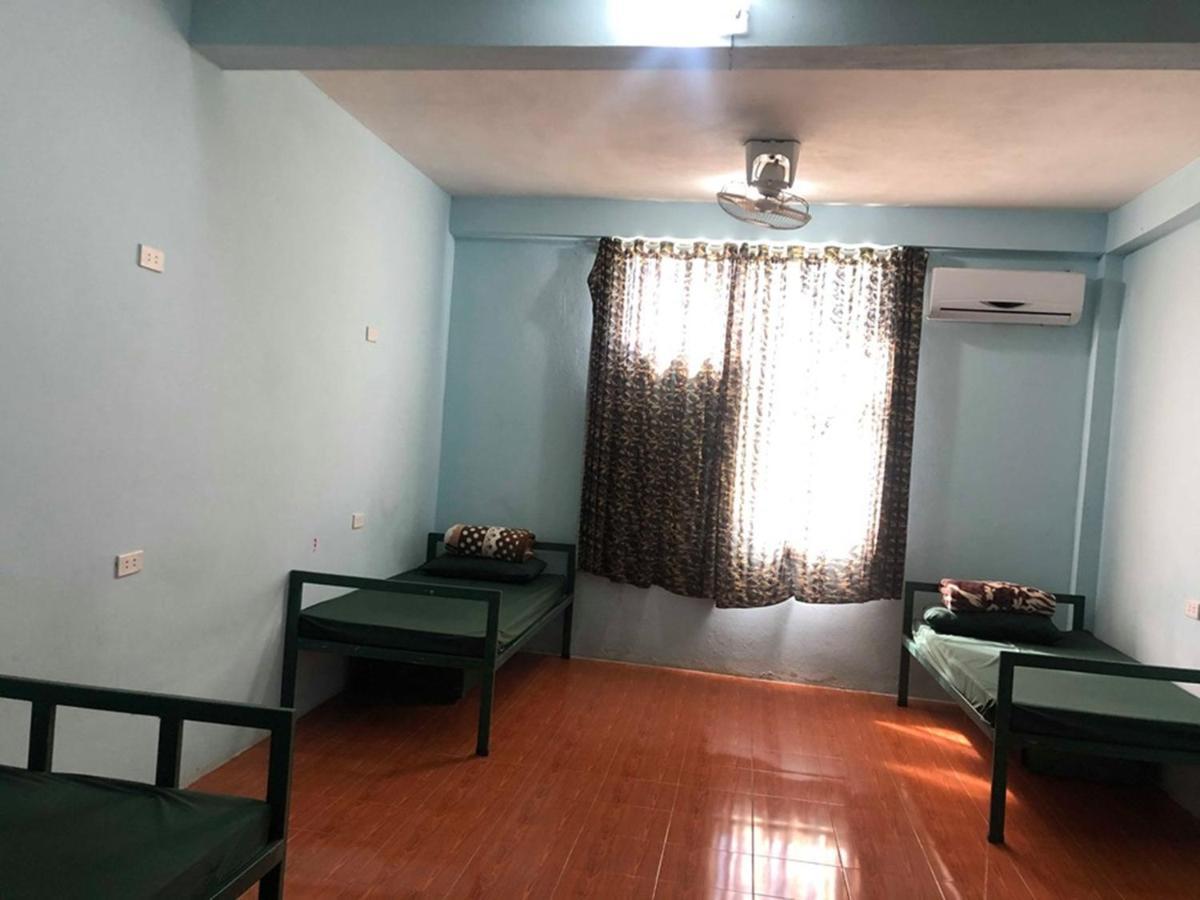 Army Barracks Guesthouse Vang Vieng Luaran gambar